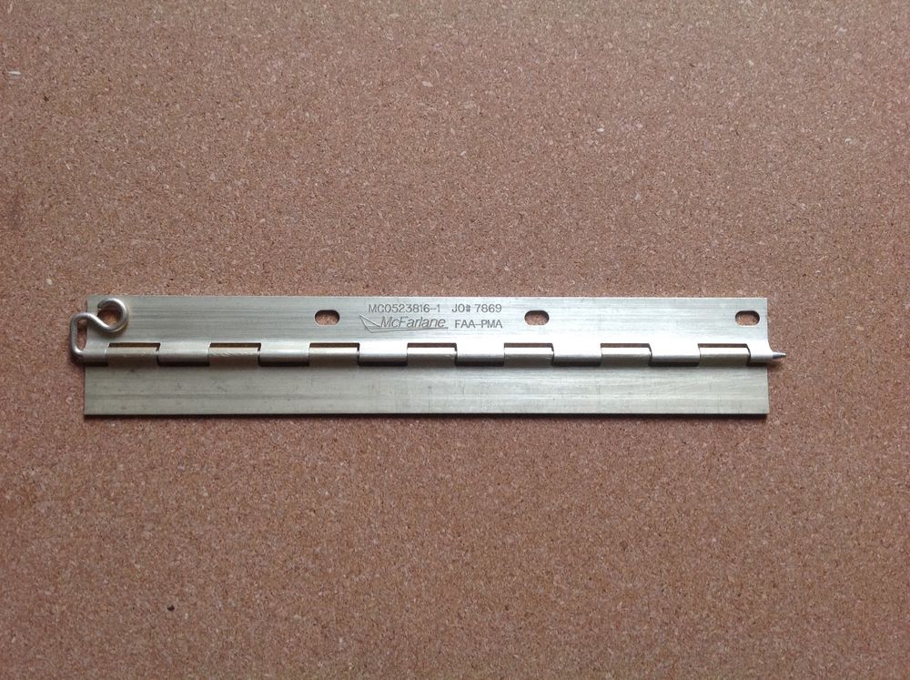 MC0523816-1 Aileron Hinge